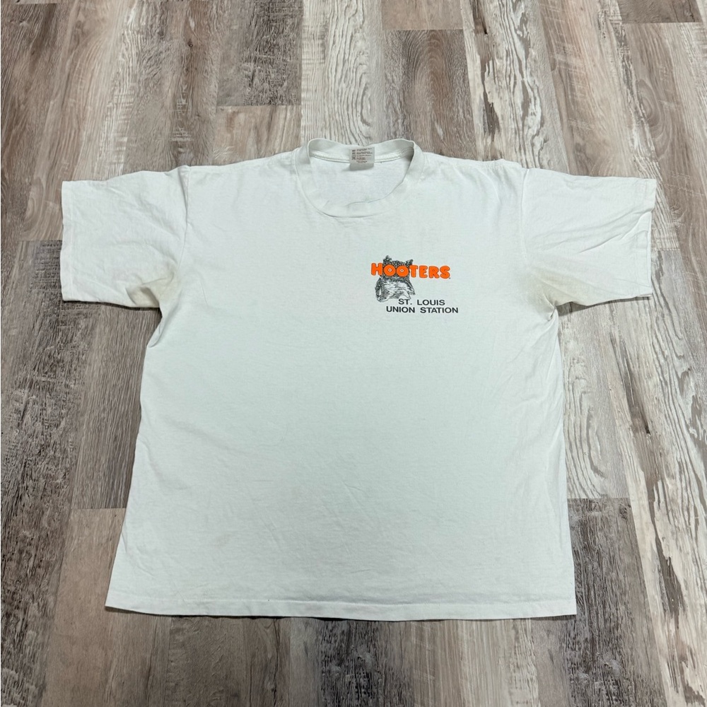 Hooters White and Orange Logo Tee